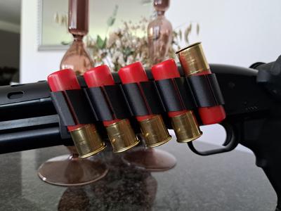 Angled shotgun shell holder / side saddle (12 Gauge)