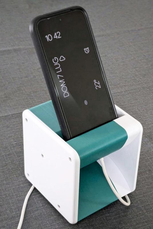 Smartphone amplifier/resonator passive speaker stand