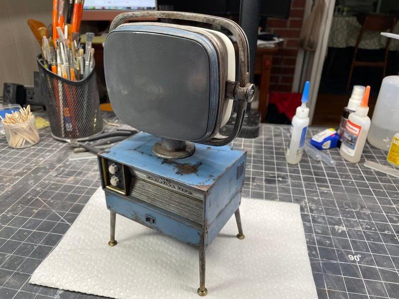 Fallout Radiation King Television 1/4 Scale