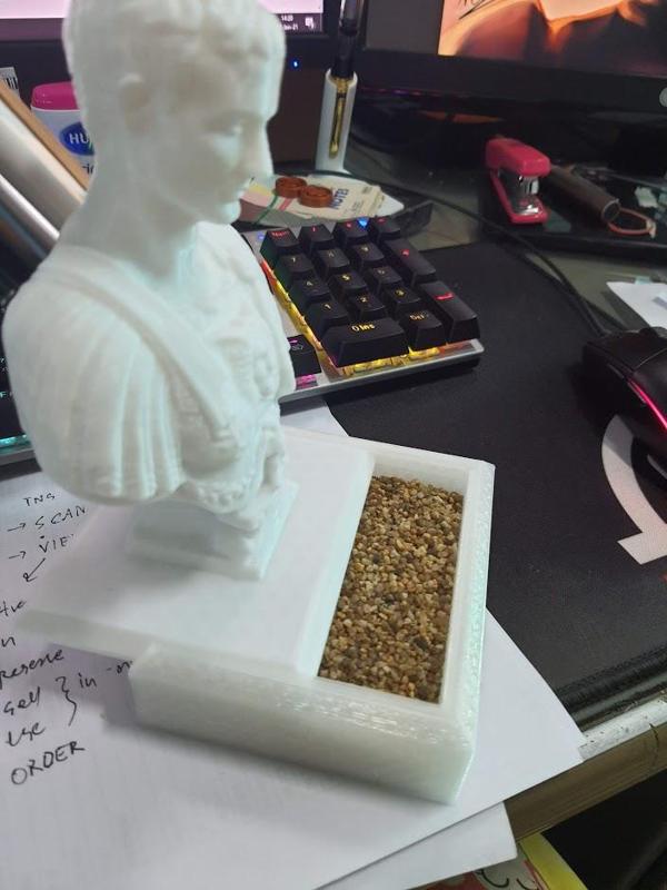 Caesar - Stop moving around