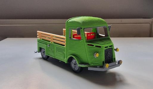 Citroen type H Truck year 1952 scale 1:34 Designer Ed van der Heijden.