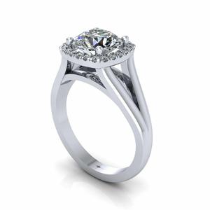 Oval Halo Diamond Ring
