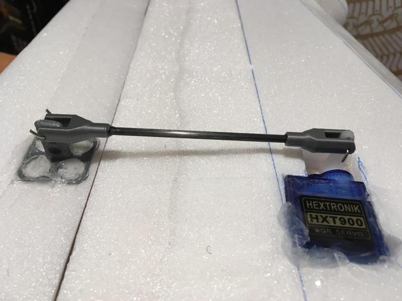 Horn & Clevis system for 2mm carbon rod