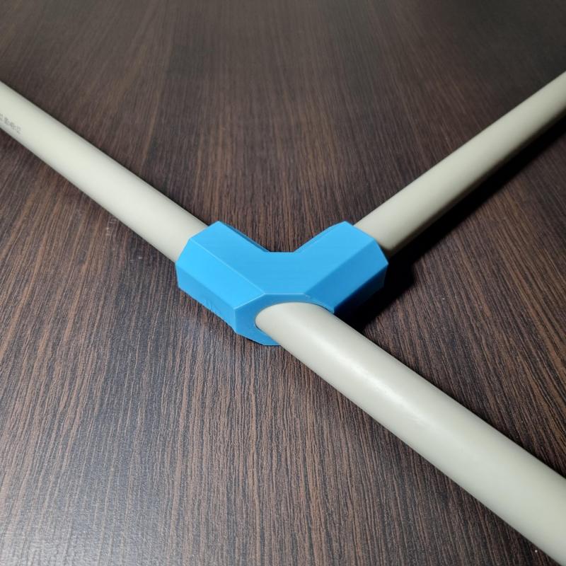 20 mm PVC 90 Degree Pipe Connector