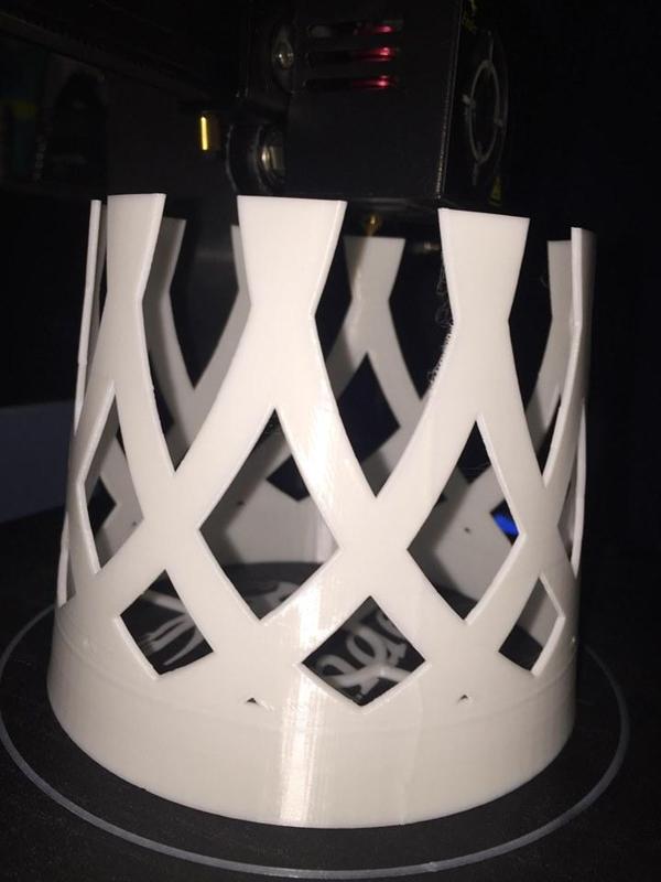 Modern Lamp by MelcuDesign