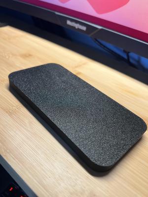 iphone prop (very simple)