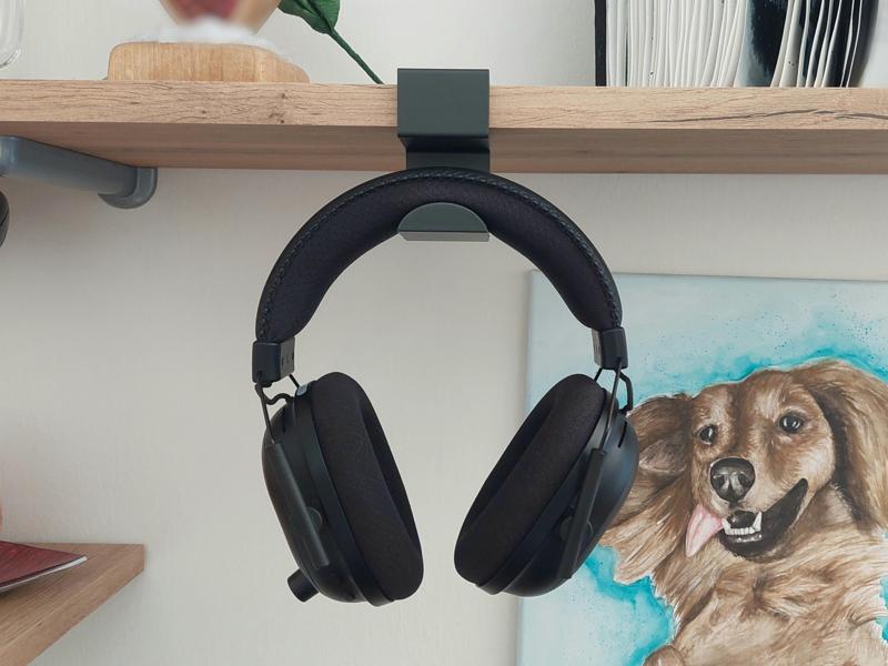Headphone holder