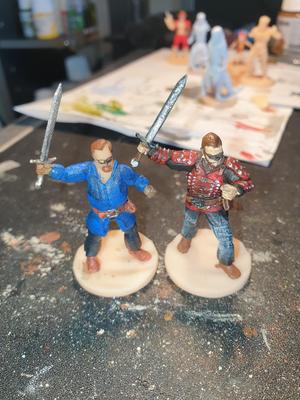 Shad from Shadiverity inspired miniature - with two different armors
