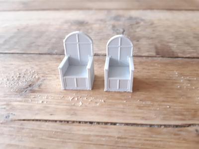 King's and Queen's Throne