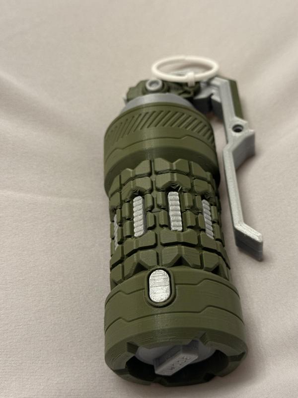 Clicky version of 3dworkbench's Grenade