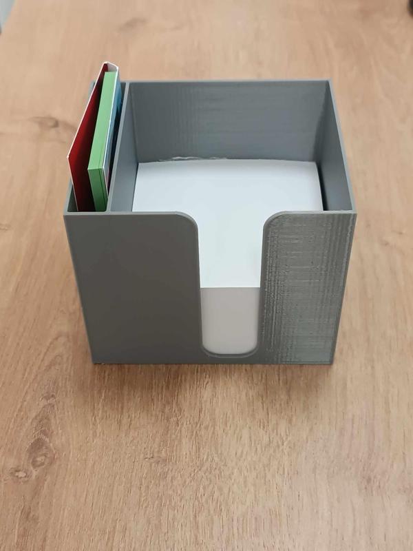 Deskopt postit organizer / Stolový organizer