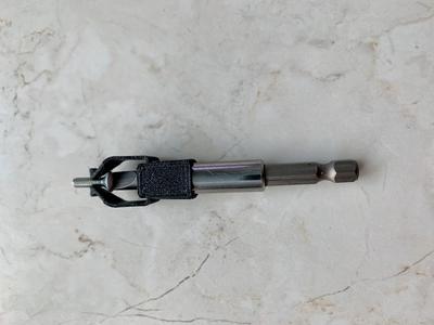 Screw Holder (remix)