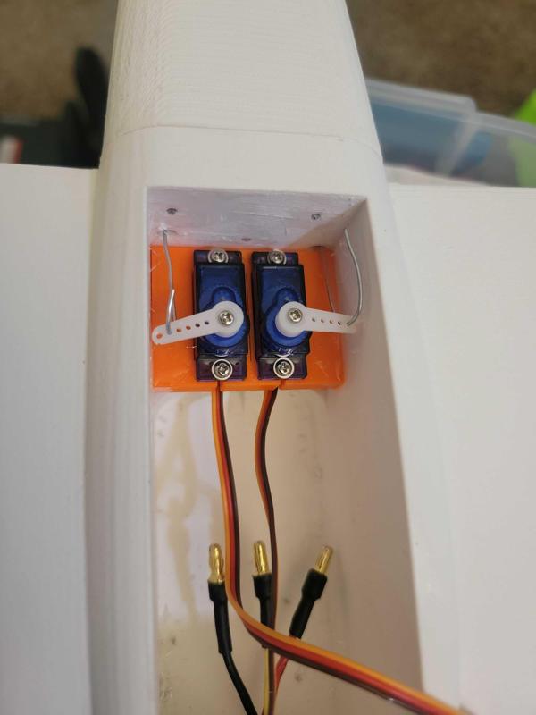 RC Plane Servo Holder