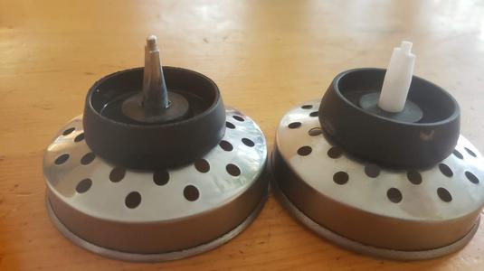 Strainer stem / Tige de crépine