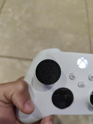 Xbox Oreo Joystick clip on