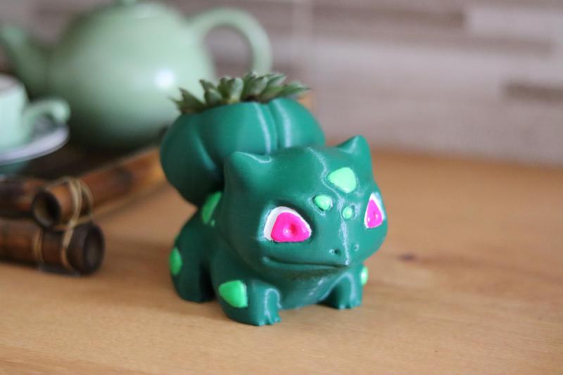 Bulbasaur mini planter higher rez