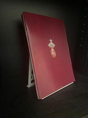 Bookholder for displaying books (bookend)