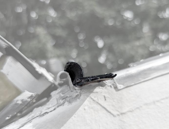 Hurrican hinge extension for teardrop
