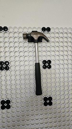 Multiboard hammer hanger