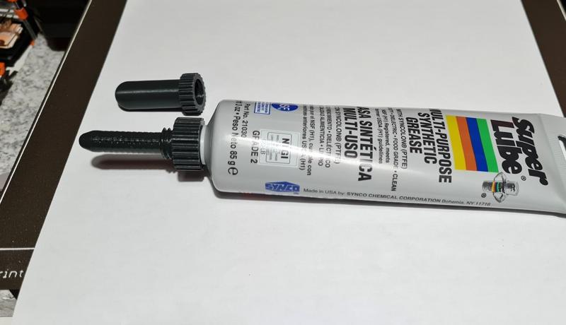 Lubricant LM8UU adaptor for Super Synco Lube DE21030 with screw cap