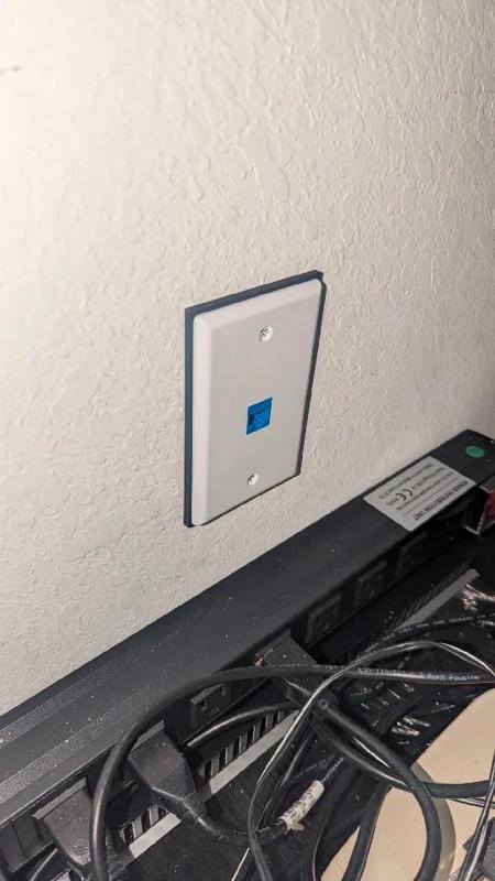 Single gang plate gasket   