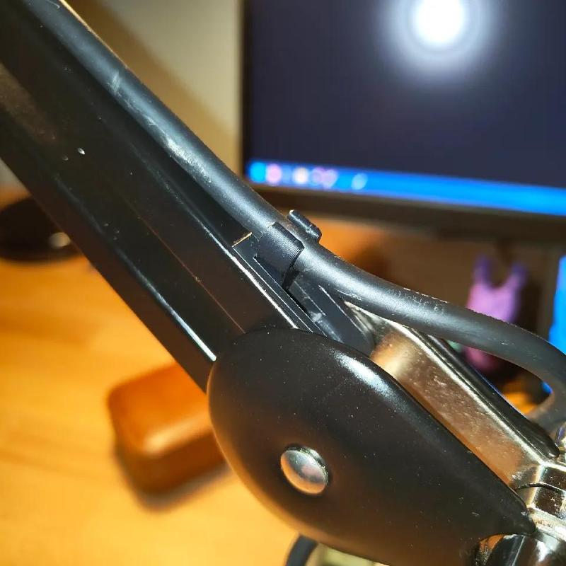 Rode PSA1 XLR cable clip   