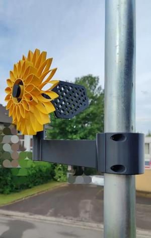 Windspiel mit Mastbefestigung/ Wind chime with pole attachment   