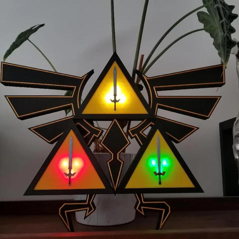 Tri Force Lamp   