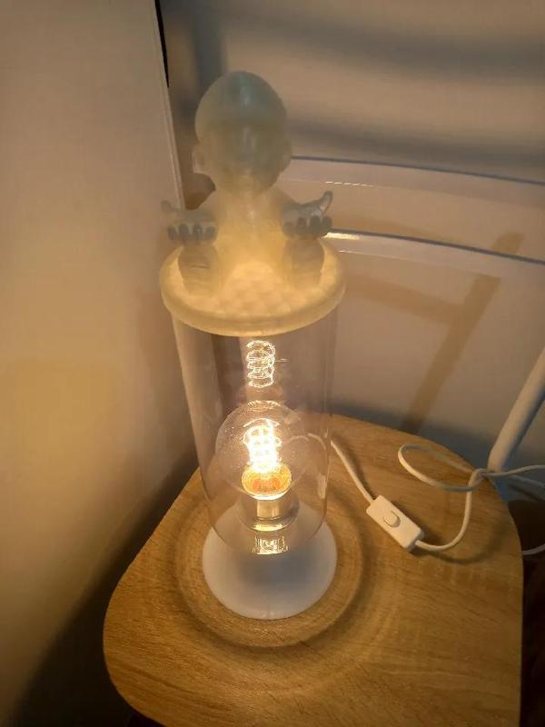 lampe de chevet support téléphone Mario   