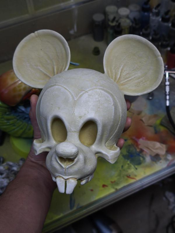 Realistic Mickey mouse dead skull head/ Mickey mouse crâne HD ultra realiste