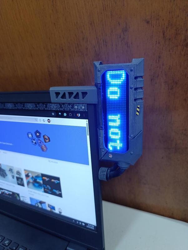 Cyberpunk Laptop-Mounted LED Badge Holder – 3D Printable Display for Custom Messages