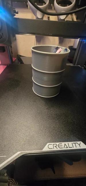 A 55 GAL Barrel 1/10th Scale ish   