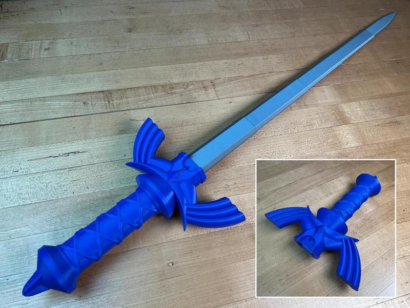 Master Sword with Replaceable Blade   