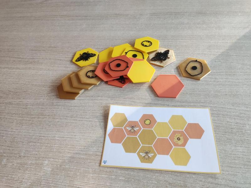Game - Beehive Honeycomb Bijenhotel Bijenkorf