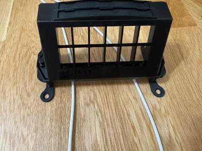 Leviton\LeGrand OnQ Mount Extension\Riser   