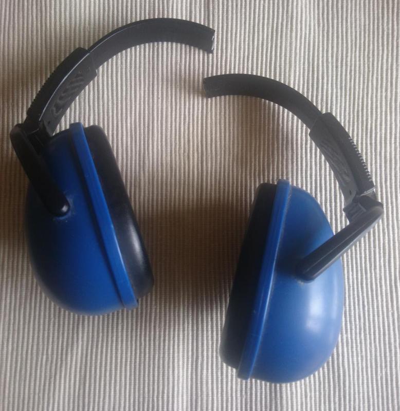 Réparation casque antibruits/Repair noise cancelling headphones