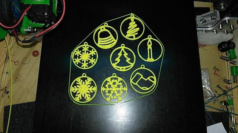 Christmas Tree Decorations - Weihnachtsbaumschmuck