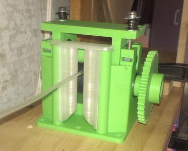 Filament Guide for Filament Extruder Puller