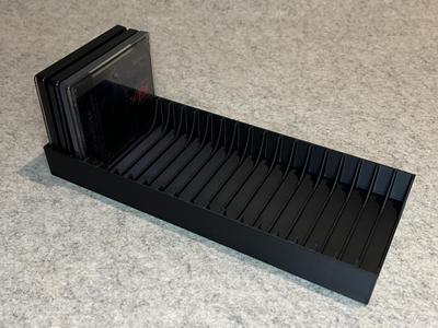 Stand holder for 20 MiniDisc (MD)