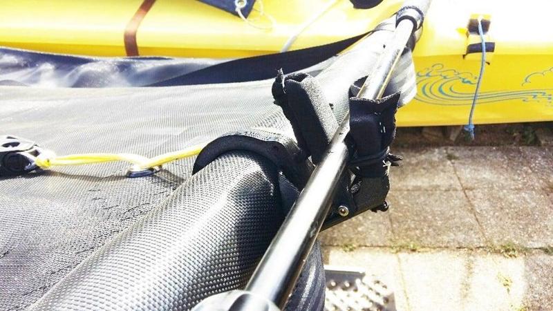 Bloquage de stick telescopique pour trimaran Weta