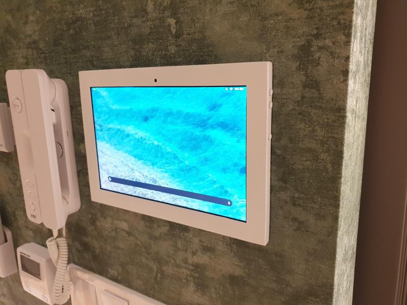 Amazon Fire HD 10 Wall Frame