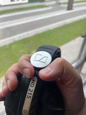 Sennheiser HD215 side cap