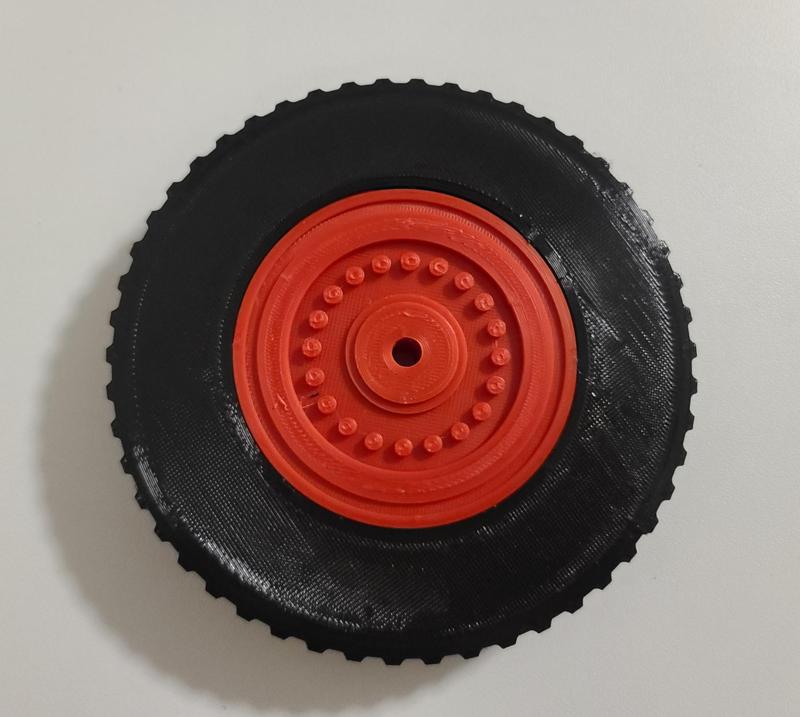 5-inch (127mm) wheel - K'nex compatible