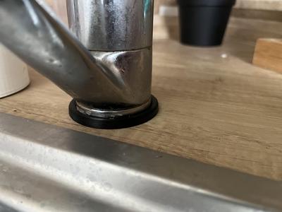 Ring under tap