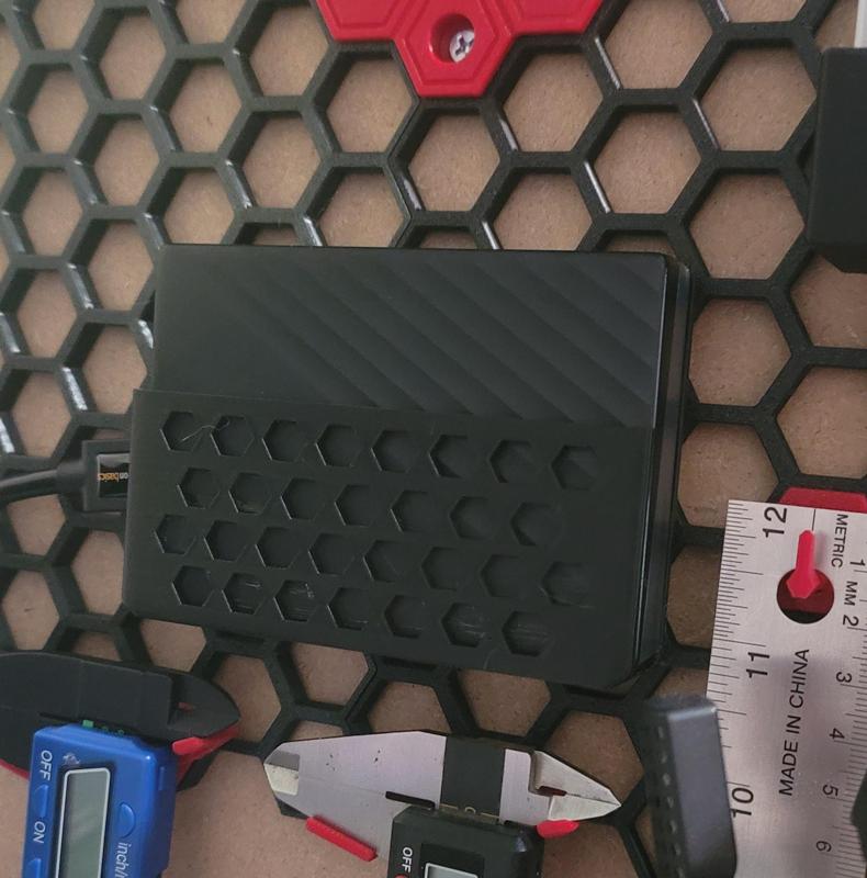 Honeycomb Wall My Passport HDD Dock