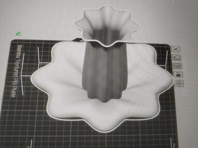 Object holder vase