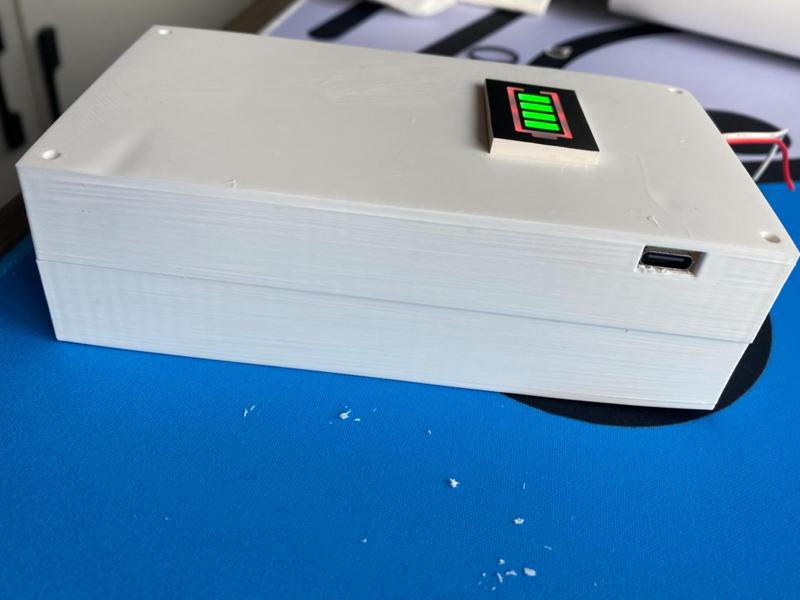 Battery Box with Power Display