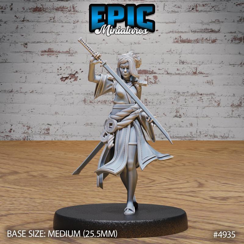 Samura Woman ‧ DnD Miniature ‧ Tabletop Miniatures ‧ Gaming Monster ‧ 3D Model ‧ RPG ‧ DnDminis ‧ STL FILE