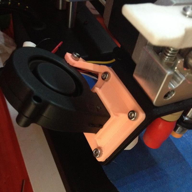 Blower fan to 40 mm fan adapter mount (fits 50x15 mm blower fans)