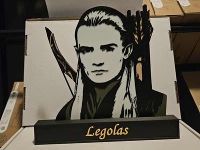 The lord of the Rings Legolas Display!